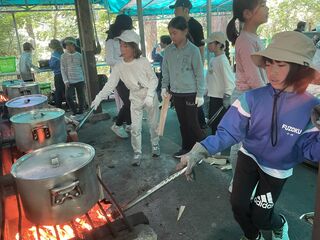 105766_01.jpg